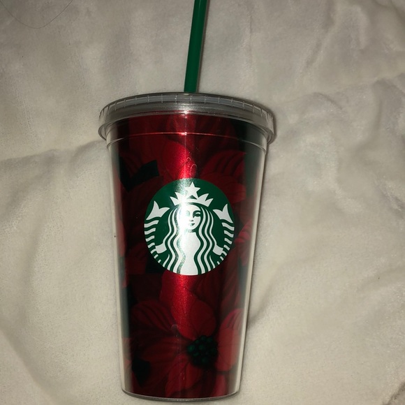Poinsettia Cup with straw